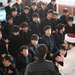 Japanese Jr. High School Students Visit Mosque