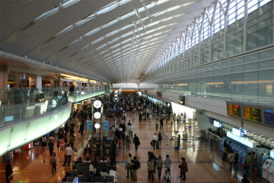 HANEDA AIRPORT MUSLIM1