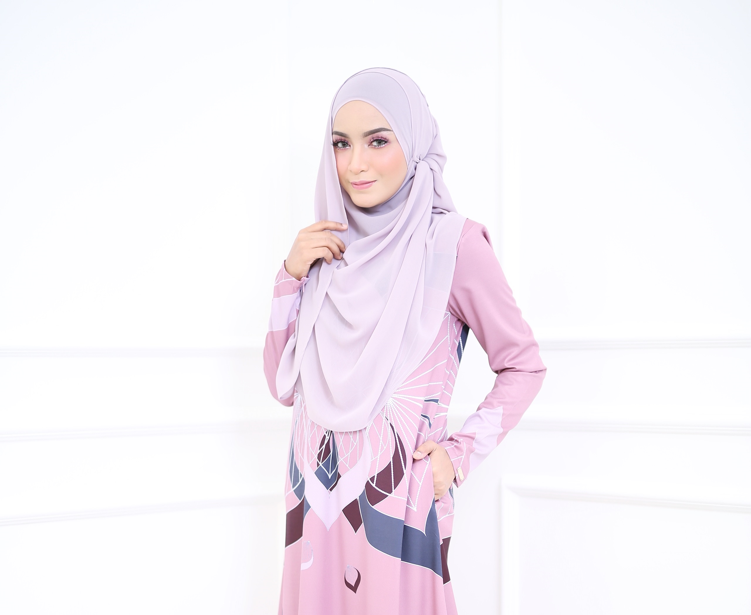 Modest Casual Wear & Hijab in Premium Quality Design RINASALLEH