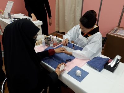 HALAL NAIL TOKYO at Halal Expo Japan 2017 attracted Muslimahs