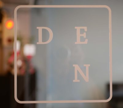 DEN